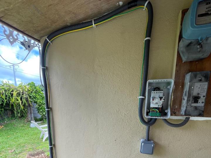 Installer système électrique Île de la Réunion